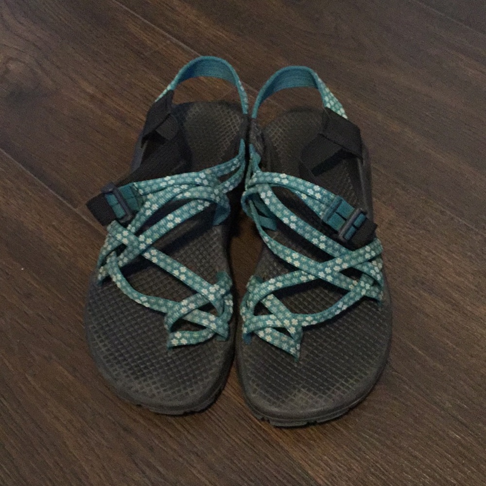 Chacos !